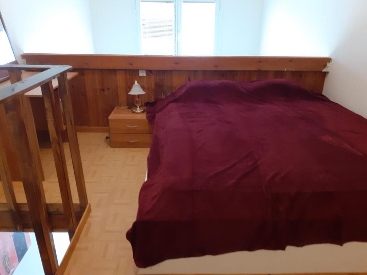 Μαργαριτα Apartment Саламис Екстериор снимка