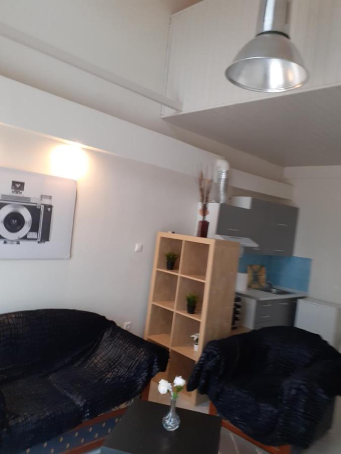 Μαργαριτα Apartment Саламис Екстериор снимка