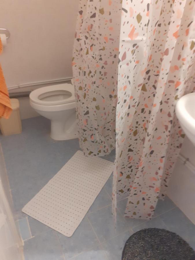 Μαργαριτα Apartment Саламис Екстериор снимка